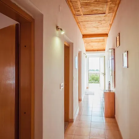 Apartment Luciana 1